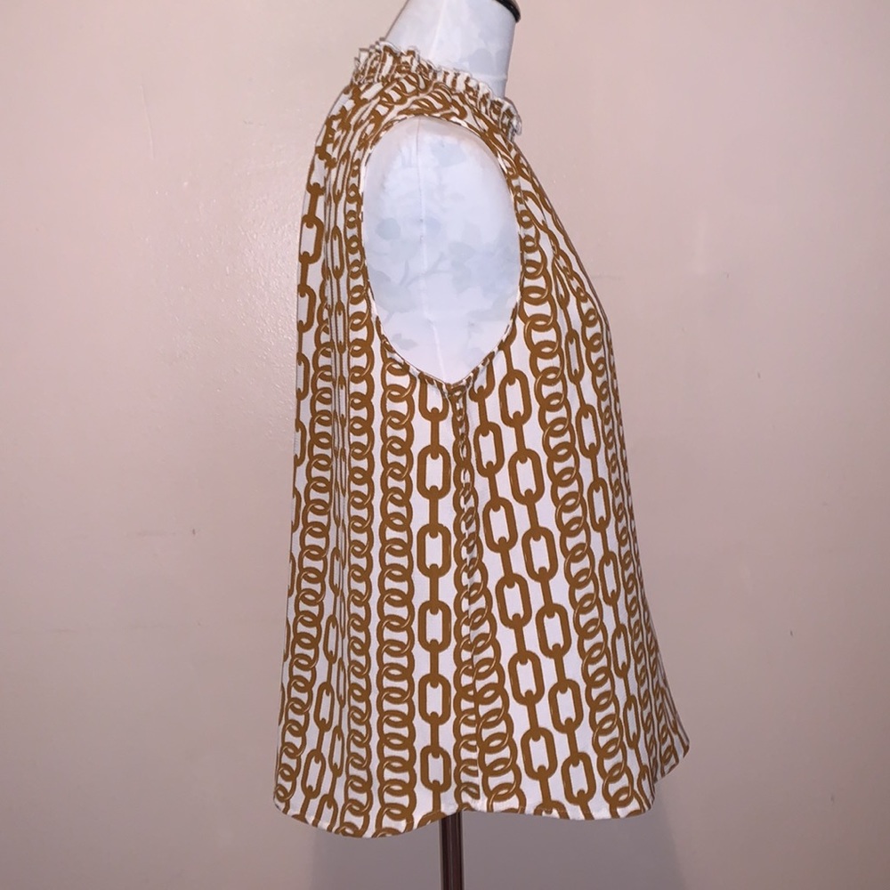Harvé Benard Mock Turtleneck Sleeveless Chainlink Print Blouse - Picture 2 of 7